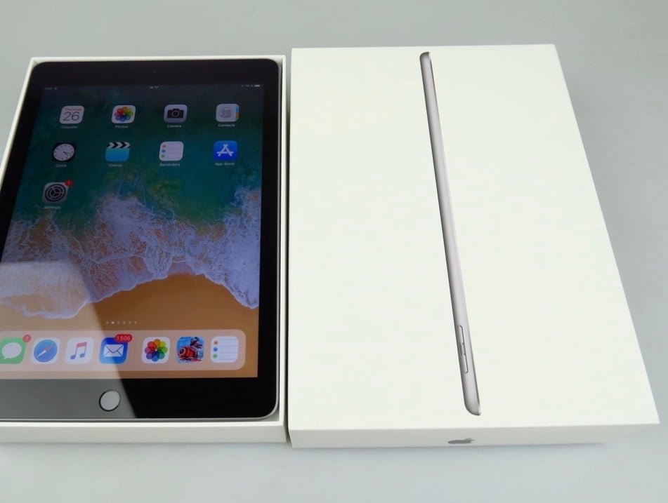 ipad 9 64 gb same like New  - Image 4