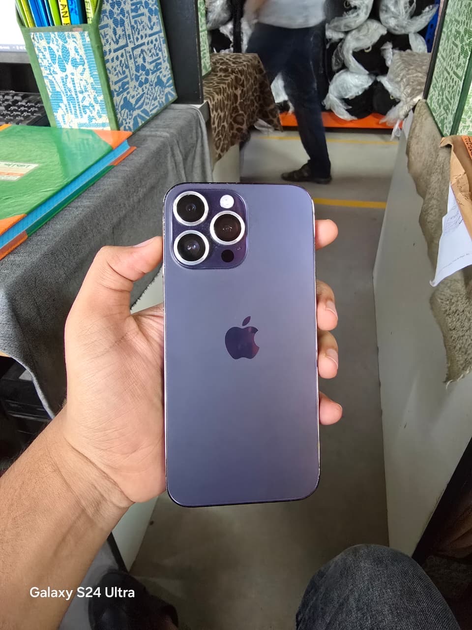 iPhone 14Pro Max - Image 1