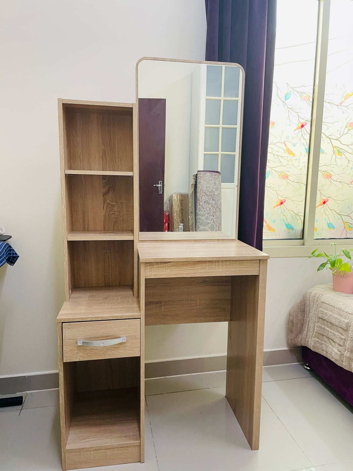 Good condition dressing table with seat - Image 3