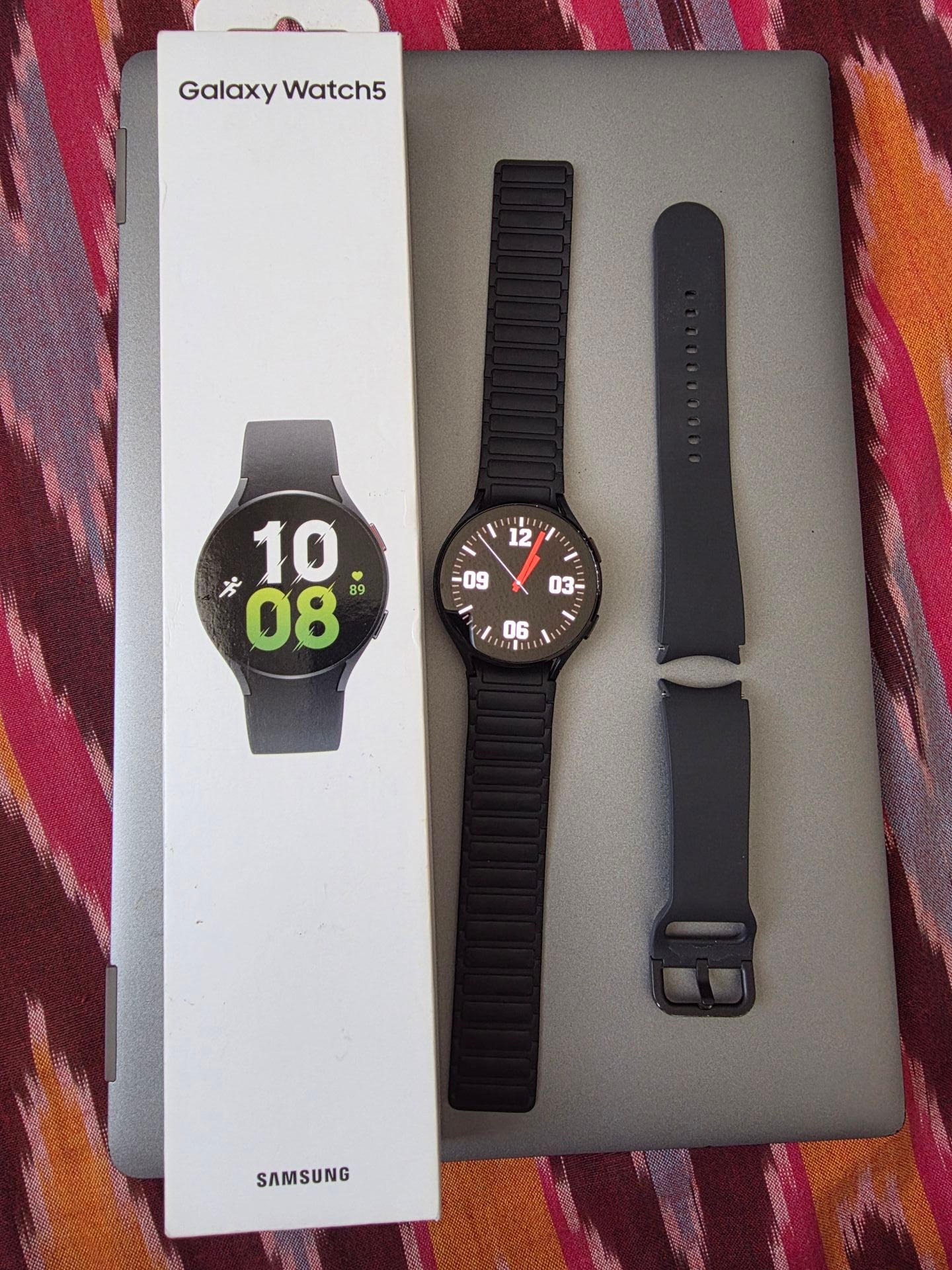 Samsung Galaxy Watch 5 44mm Smartwatch with Box & Extra Magnetic Strap – Excelle - Image 7