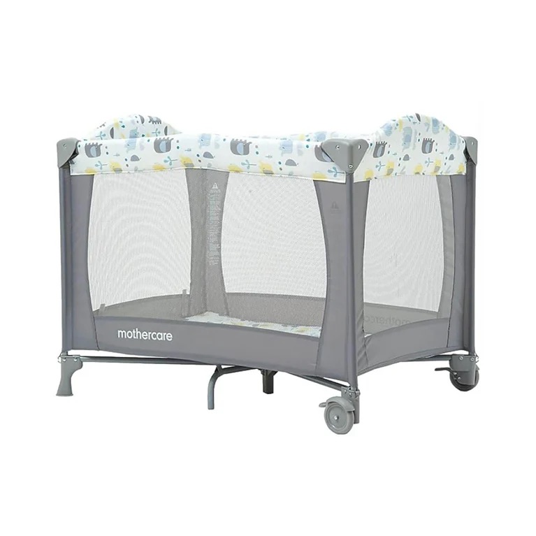 Travel cot / playpen - Image 1