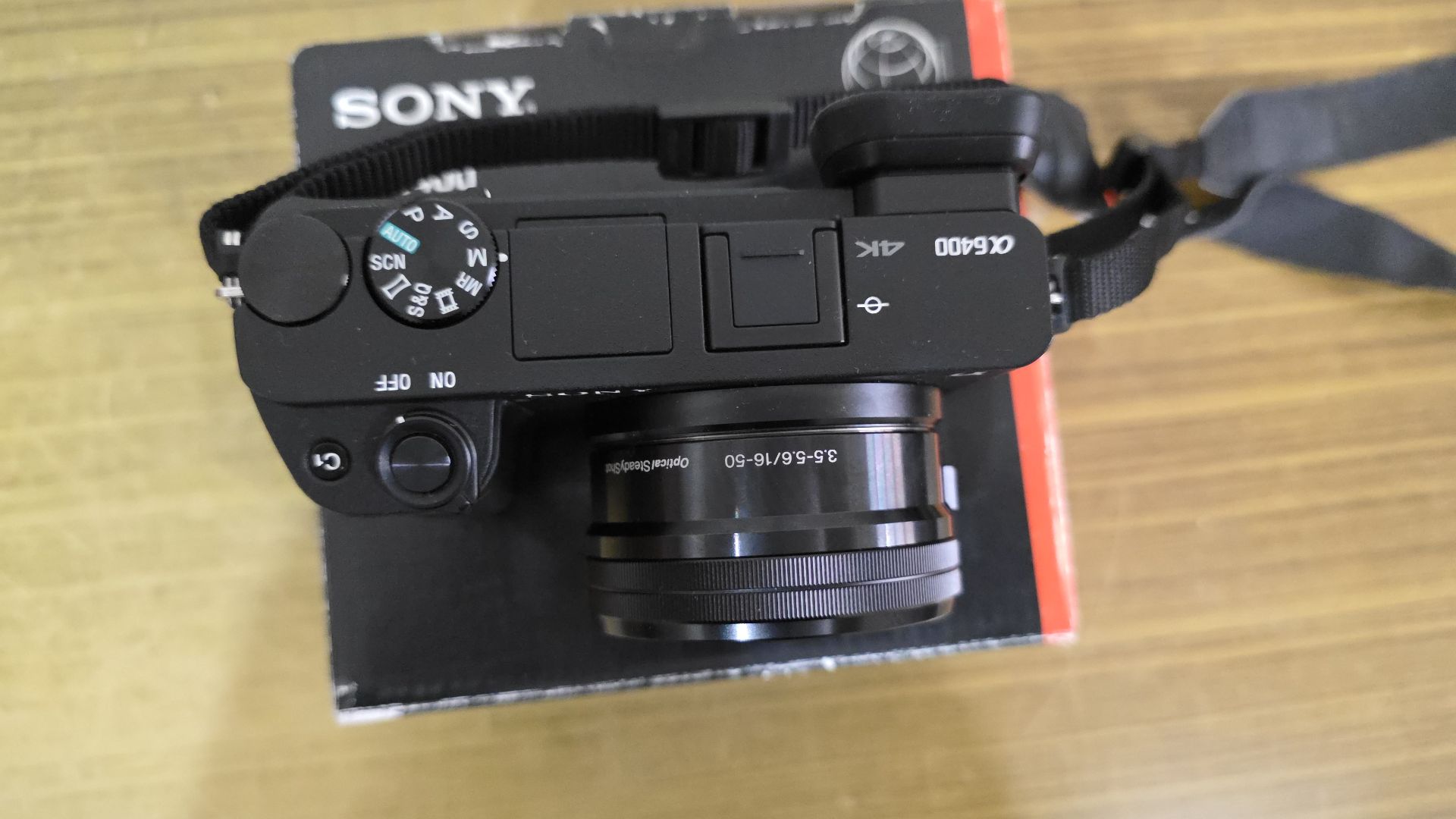 Sony A6400 + 3 Lenses for sale - Image 6