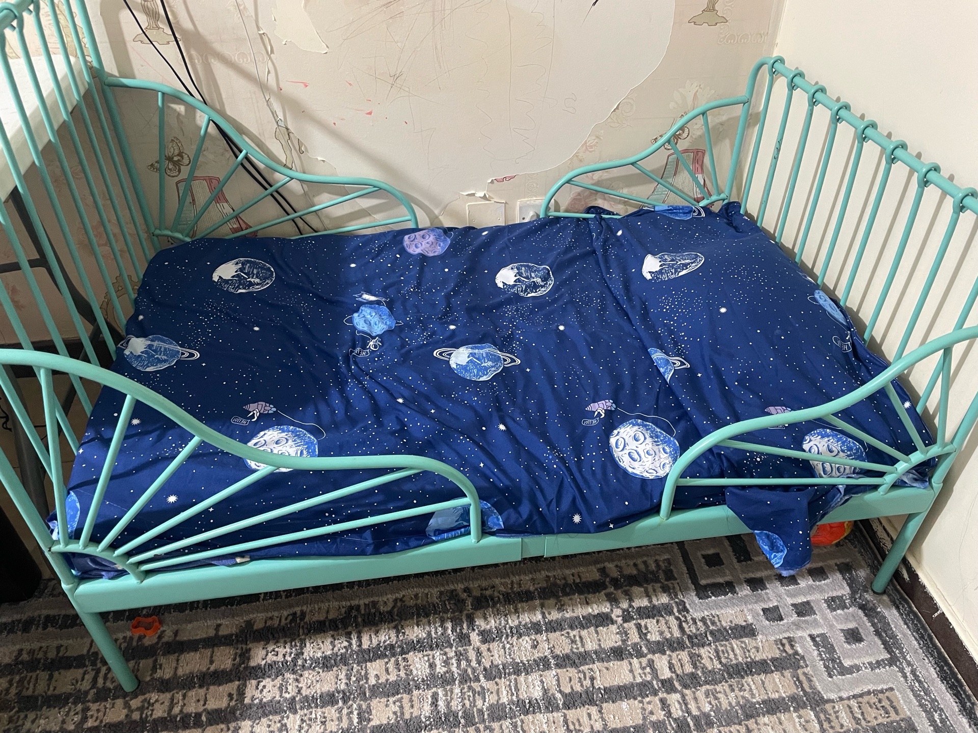 Beds (folding) - Image 4