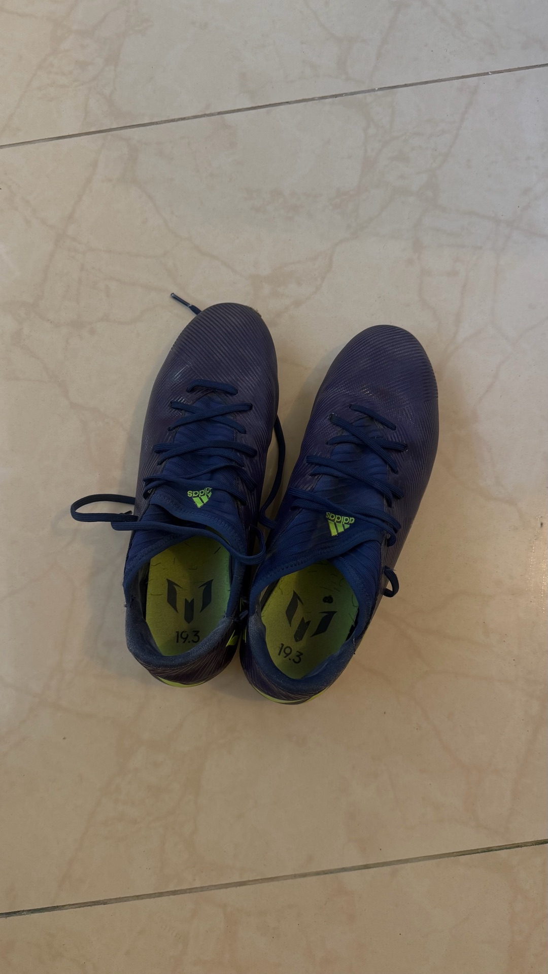 Football boots Size 43.5, UK Size 9 - Image 7