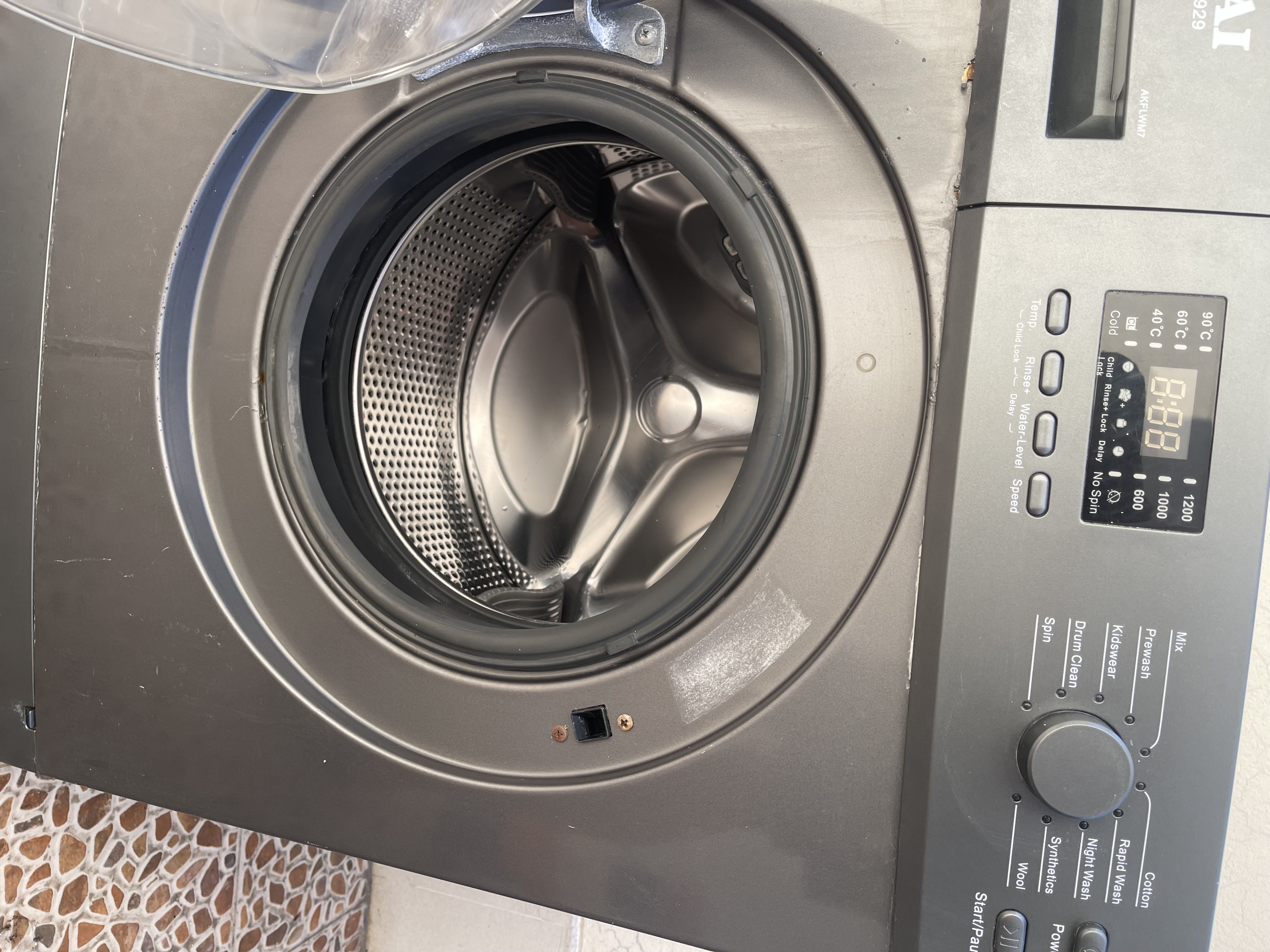 Akai Washing Machine - Image 2