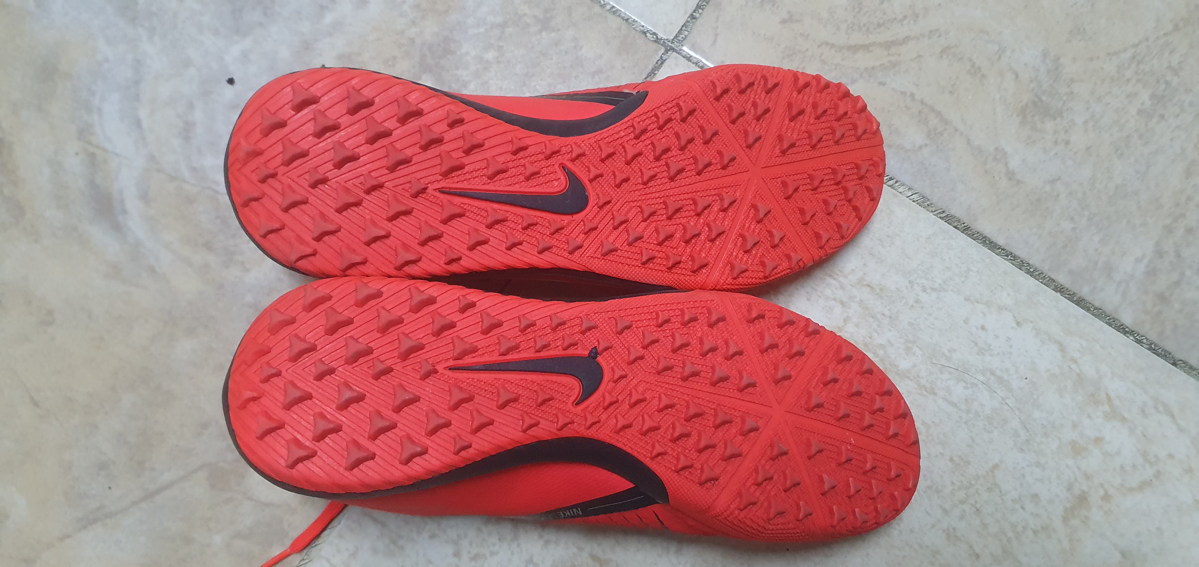 Nike Football Shoes PHANTOM VENOM - Image 7