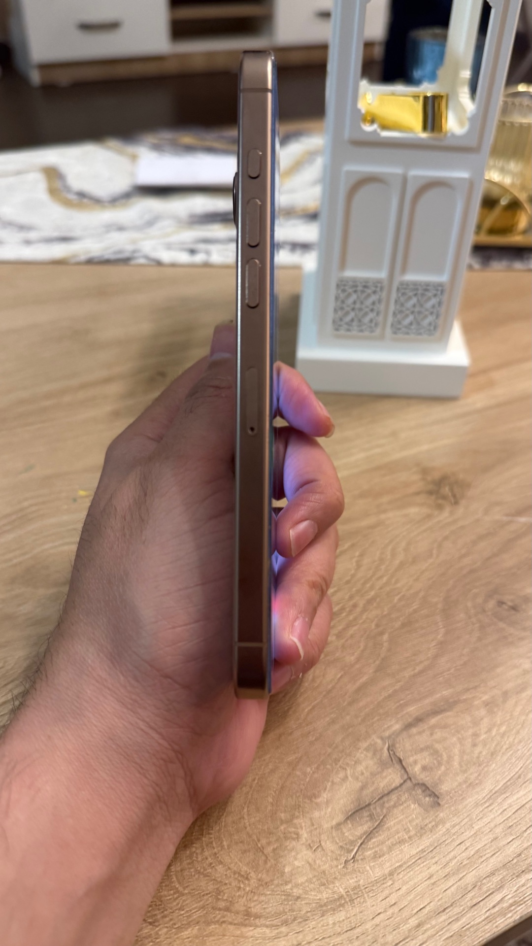 iPhone 16 Pro Max Color 256 gb Desert Titanium - Image 2