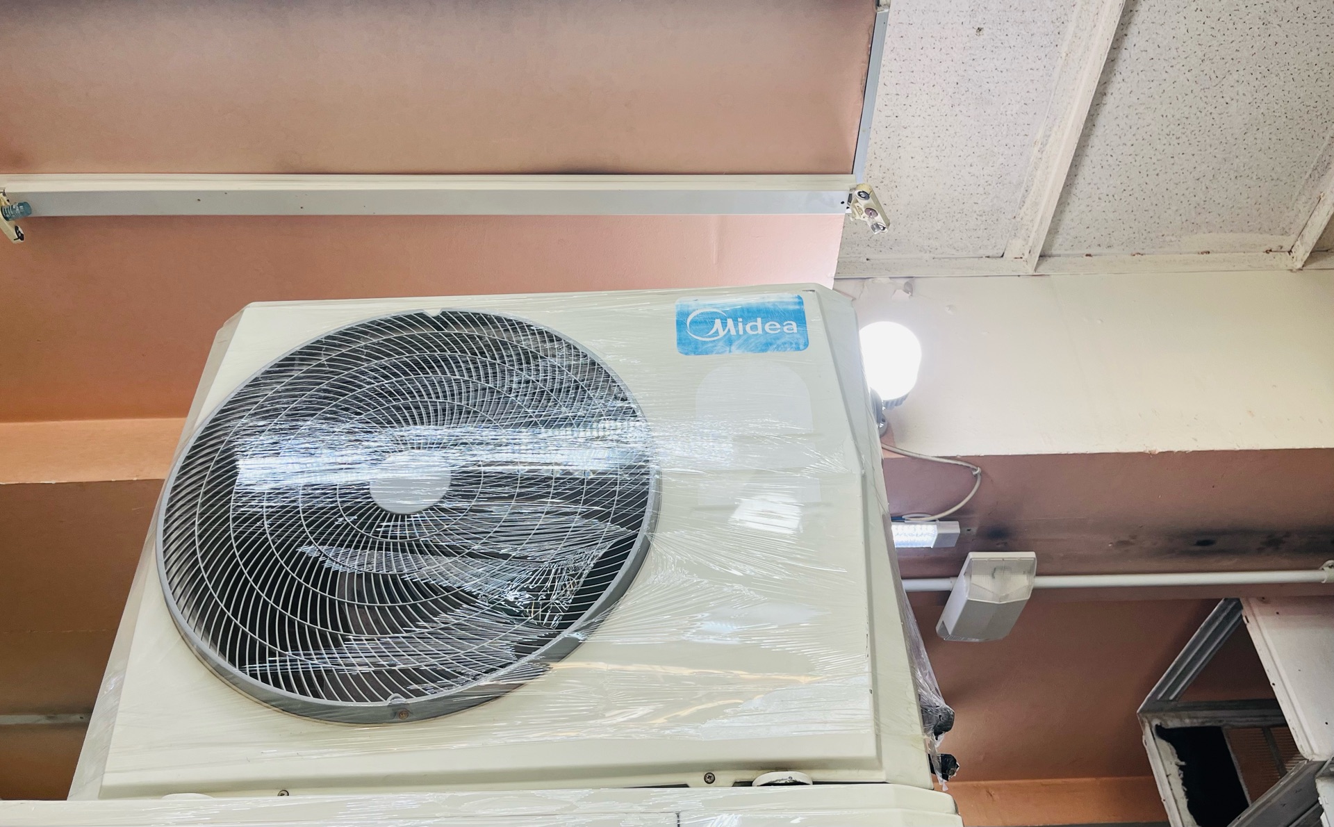 Split ac for sale. Same lik new ac. Totally fresh ac. I will give warrenty. - Image 4