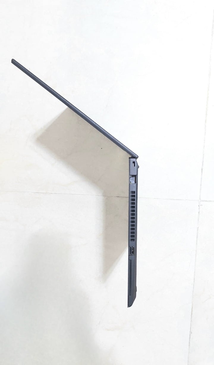 Lenovo ThinkPad T14 Core i7 10th Generation  - Image 4