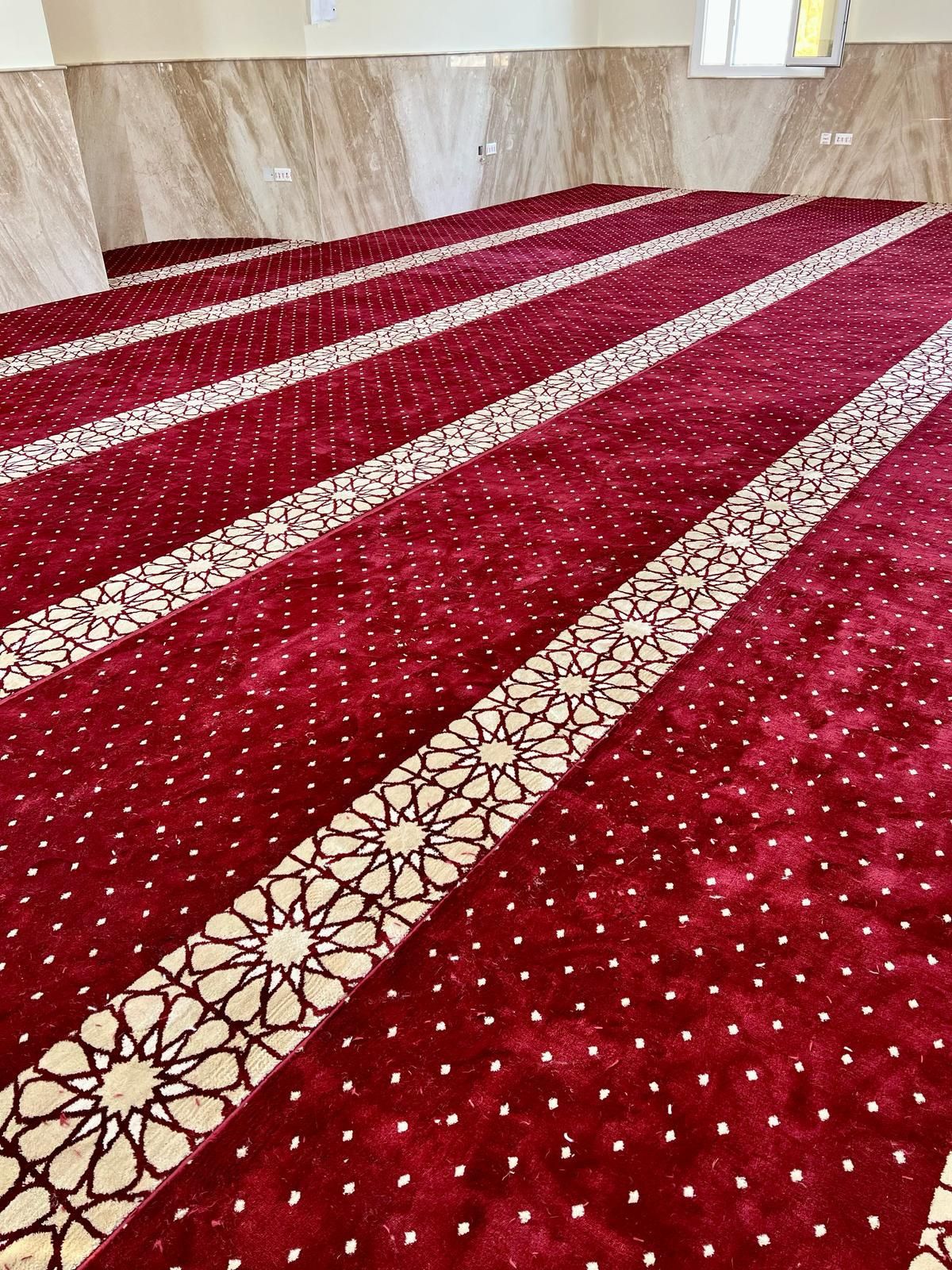 Carpet, Parquet, curtains, vinyl sofa  - Image 8