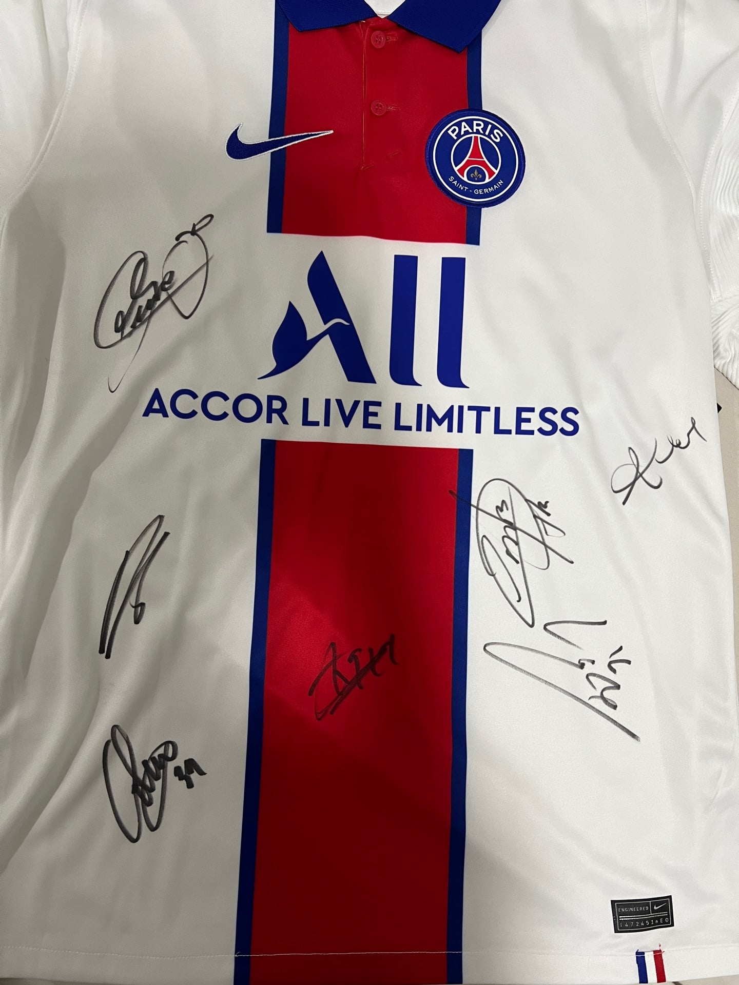 PSG Signed Jersey by Neymar, Mbappe - Image 1