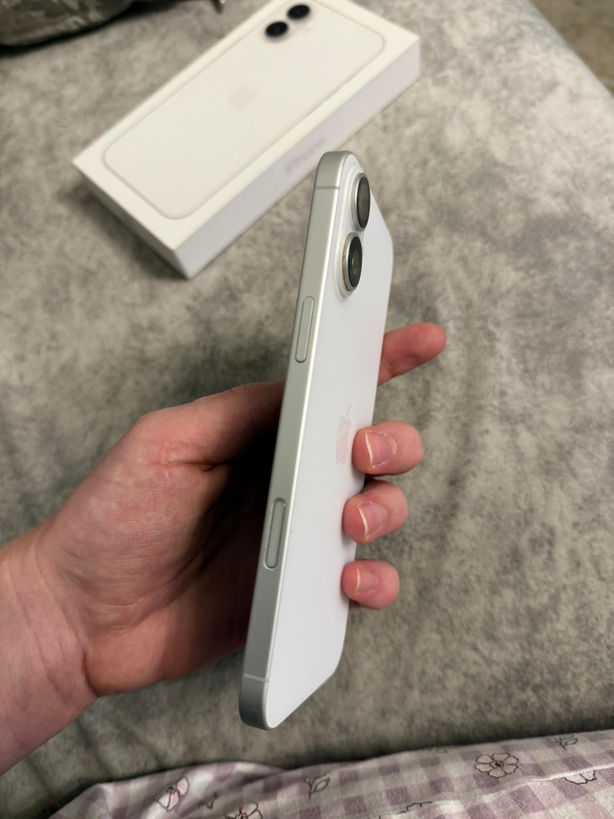 Iphone 16 plus for sale - Image 3
