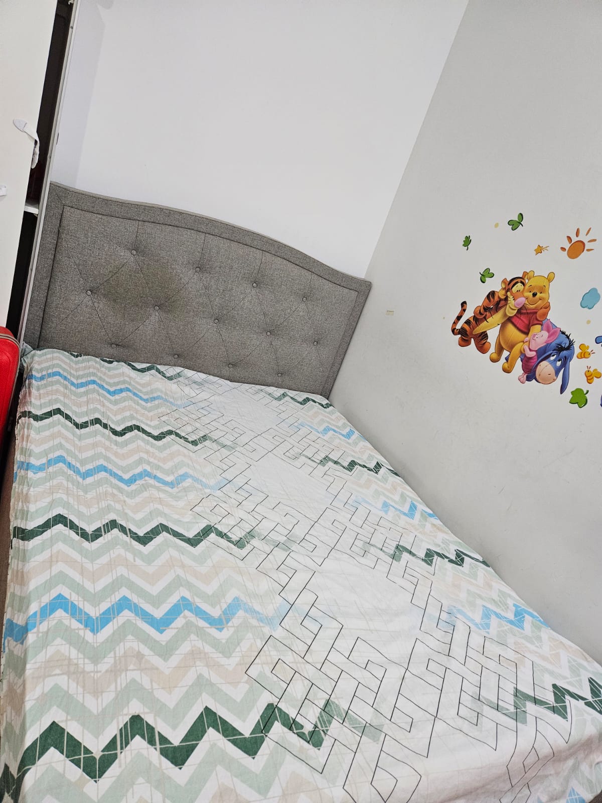 Queen size bed with mattress - Image 1
