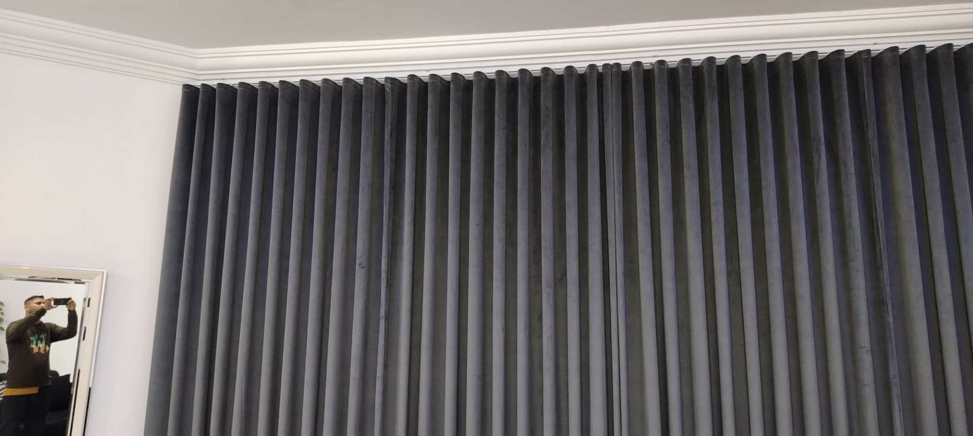 Curtain  - Image 10