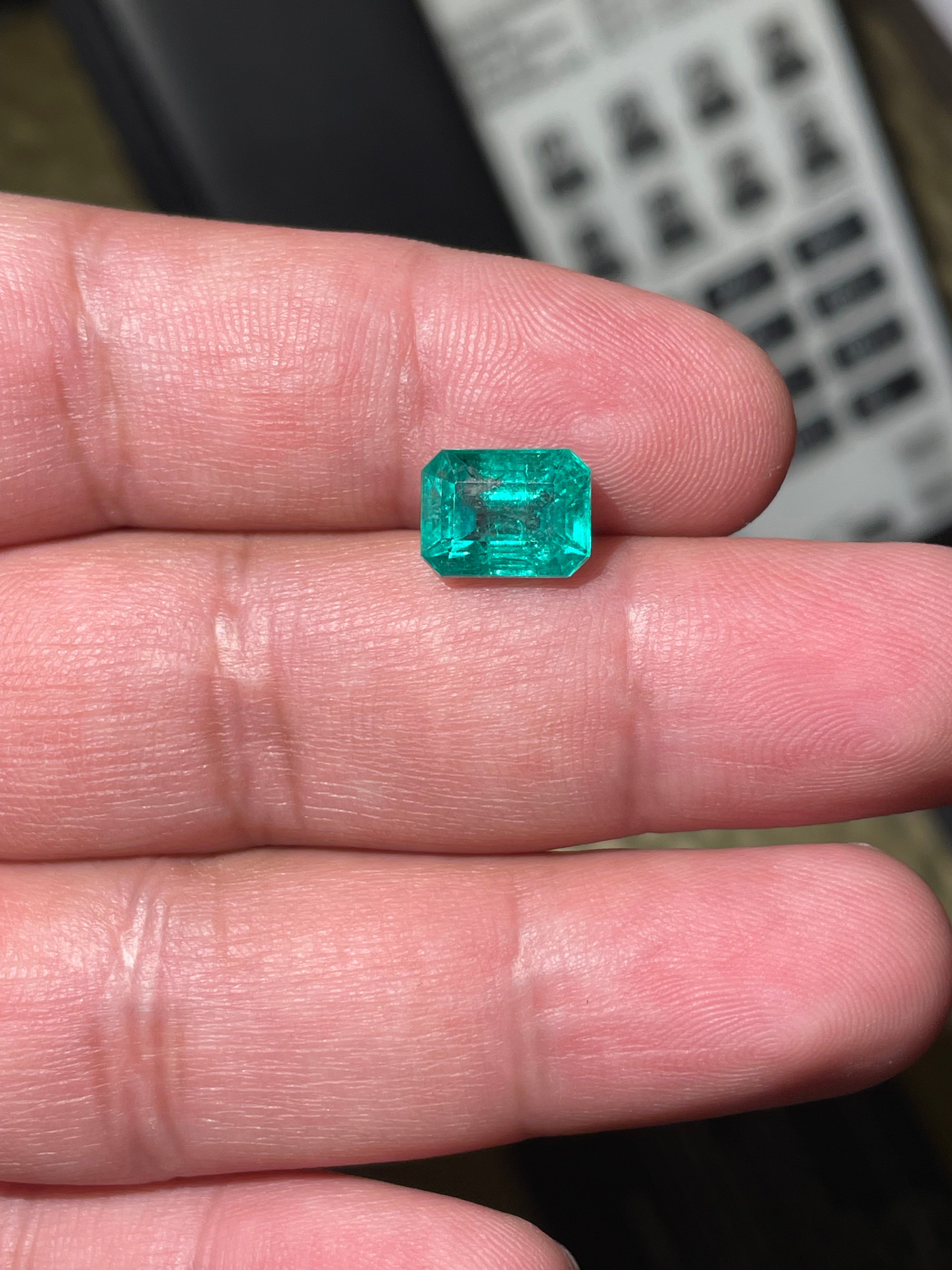 Emerald Stone - Image 1