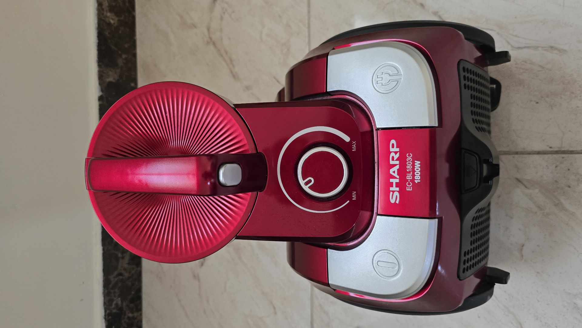 Vacuum Cleaner SHARP - with dust container and suction power control - Image 1