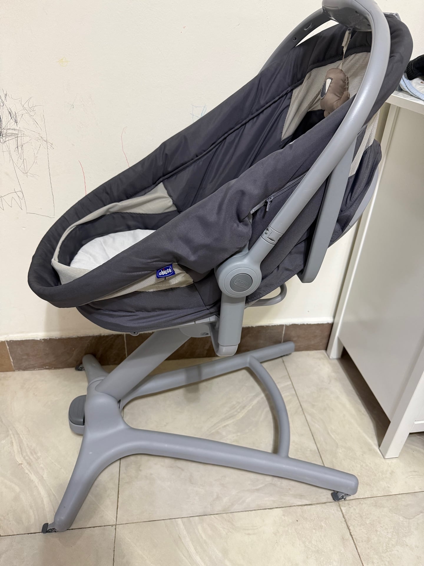 CHICCO 4 in 1 baby/ cot/ high chair - Image 2
