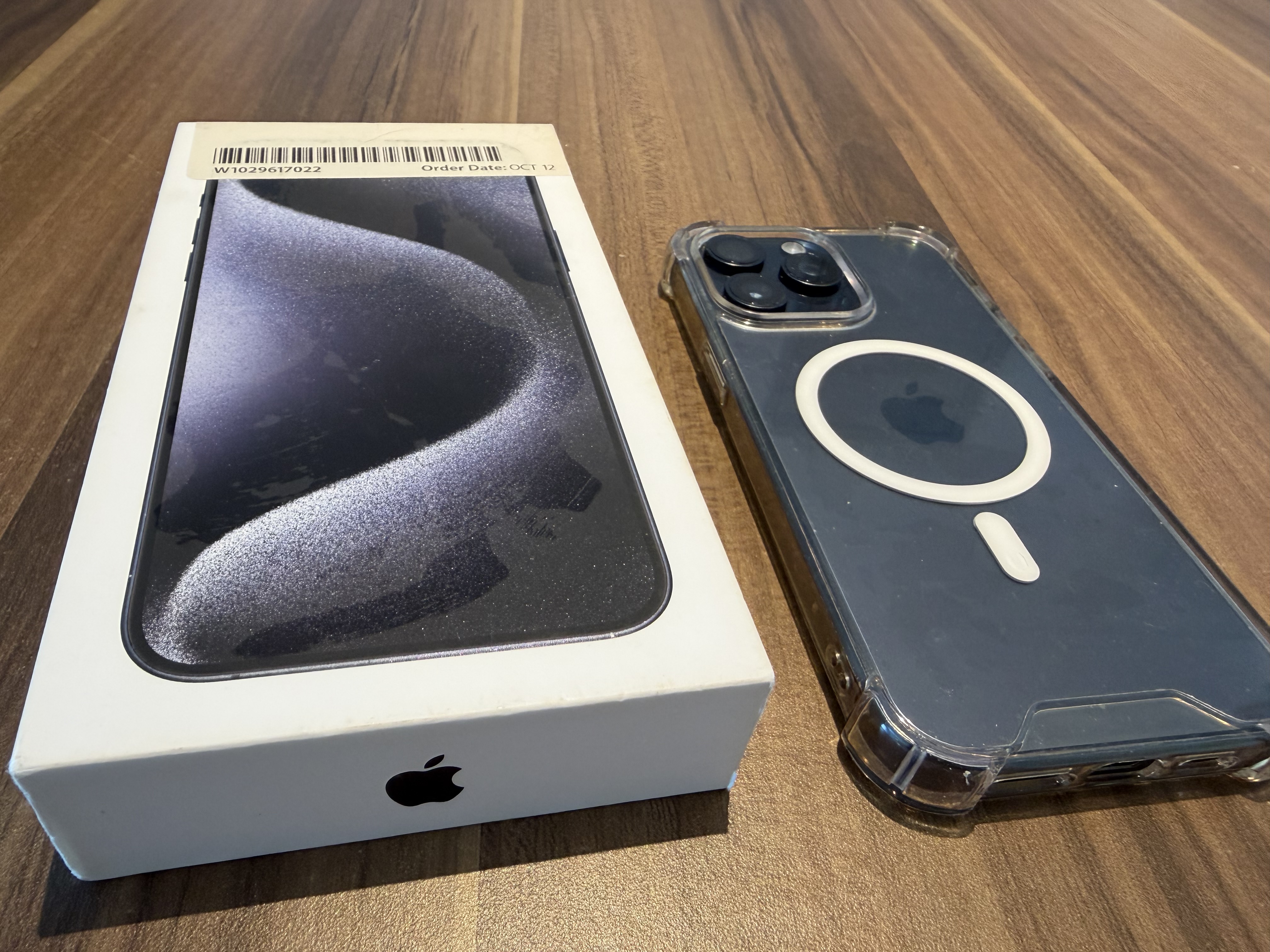 iPhone 15 Pro max 512 GB Blue Usa made with Box - Image 4