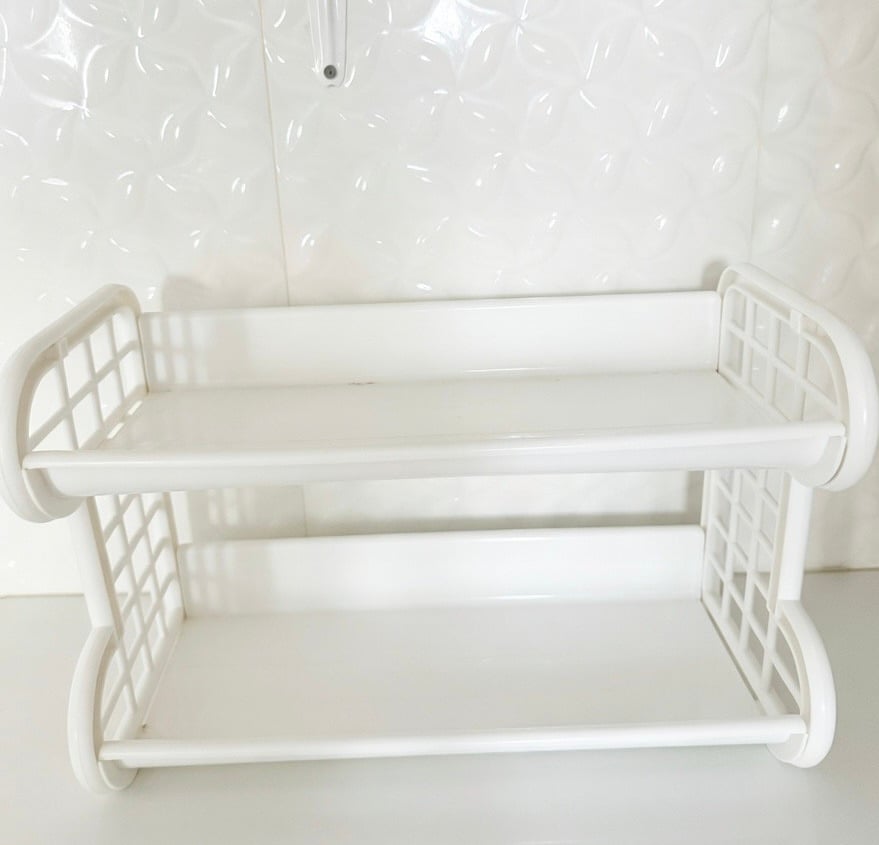 Urgent sale- MILTON  KITCHEN CONTAINERS 800-1000 mL capacity - Image 2