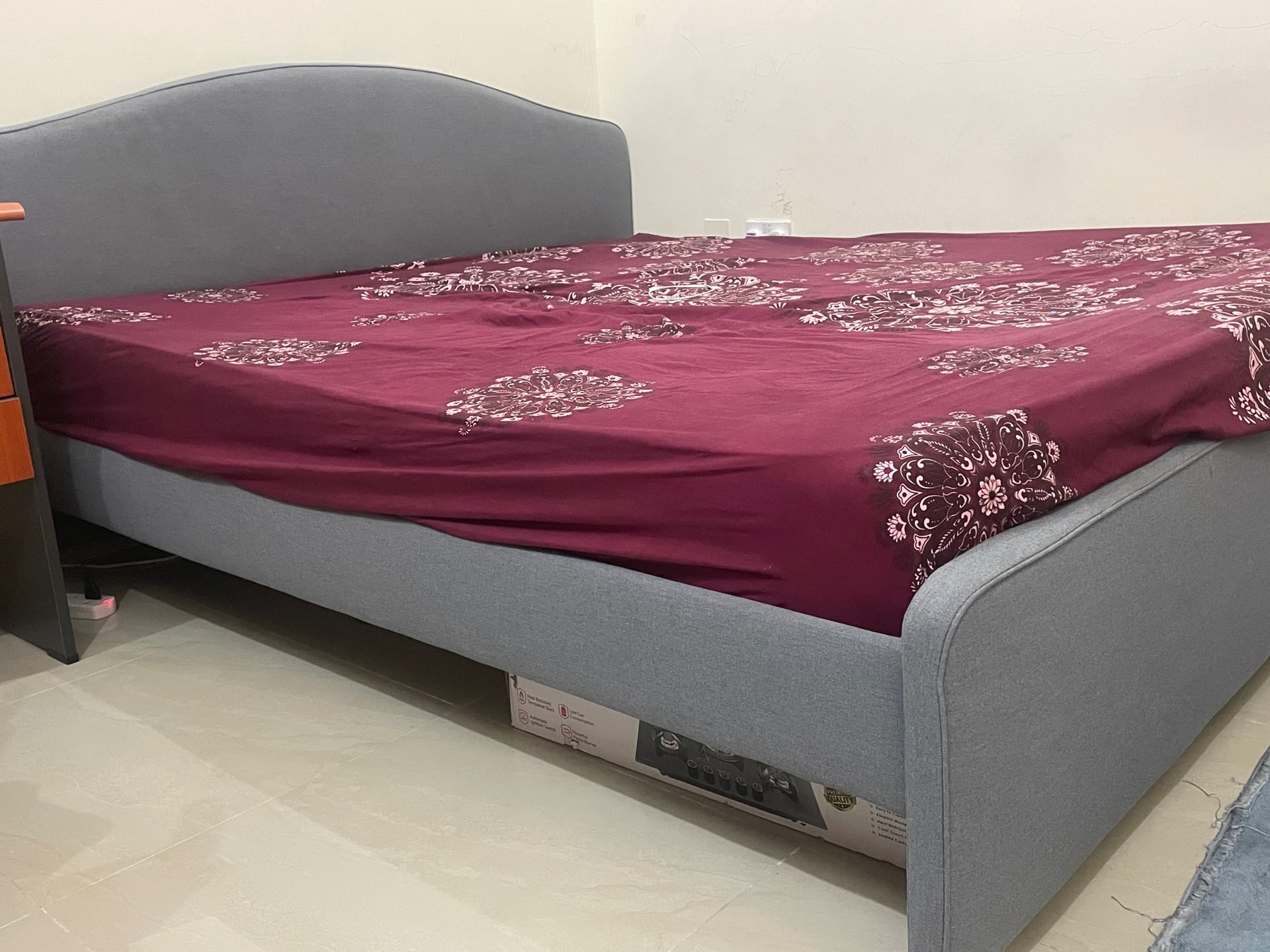 IKEA BED & MATRESS King size - Image 4