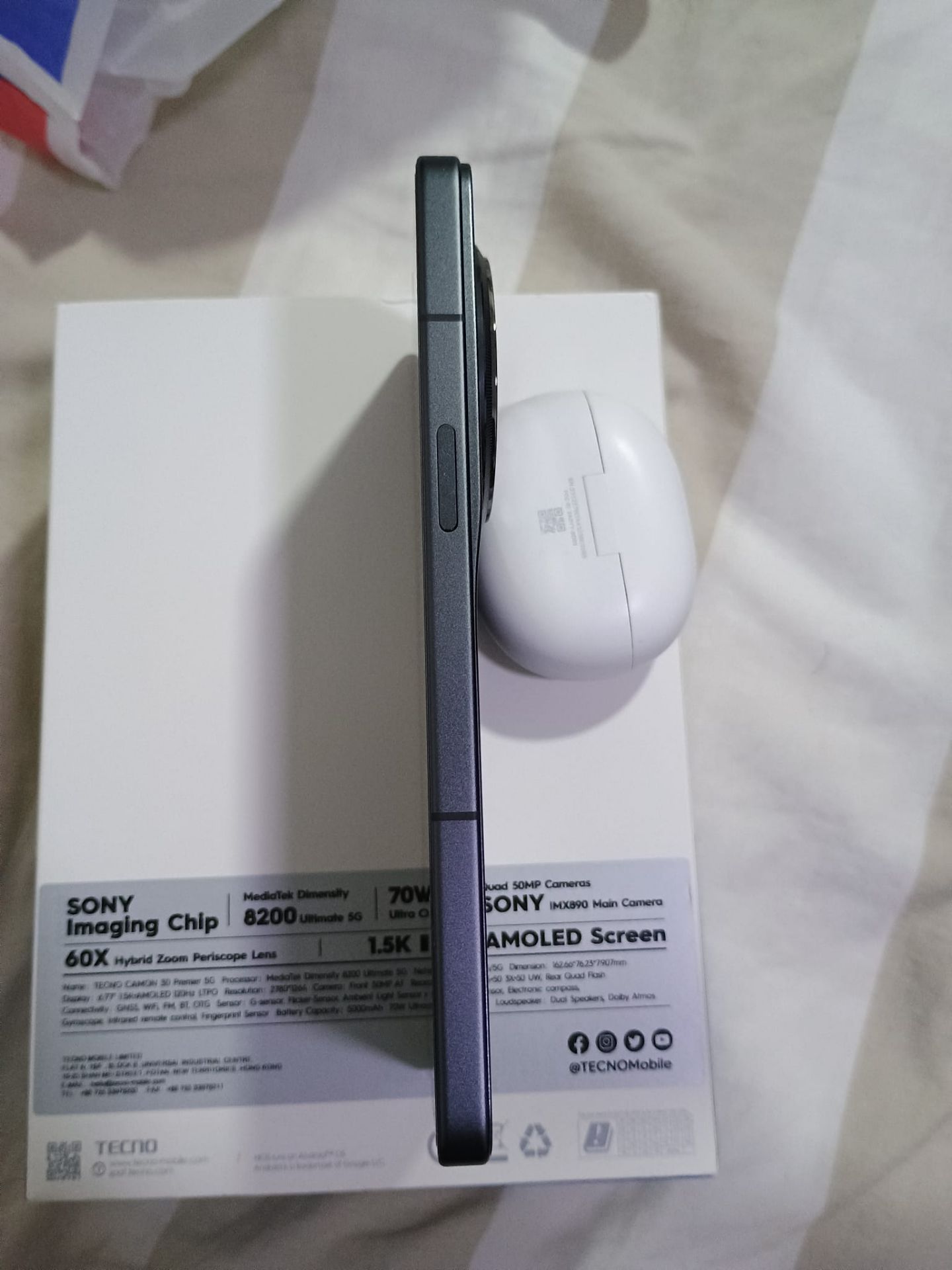 Tecno Camon 30 Premier 5G - Image 2