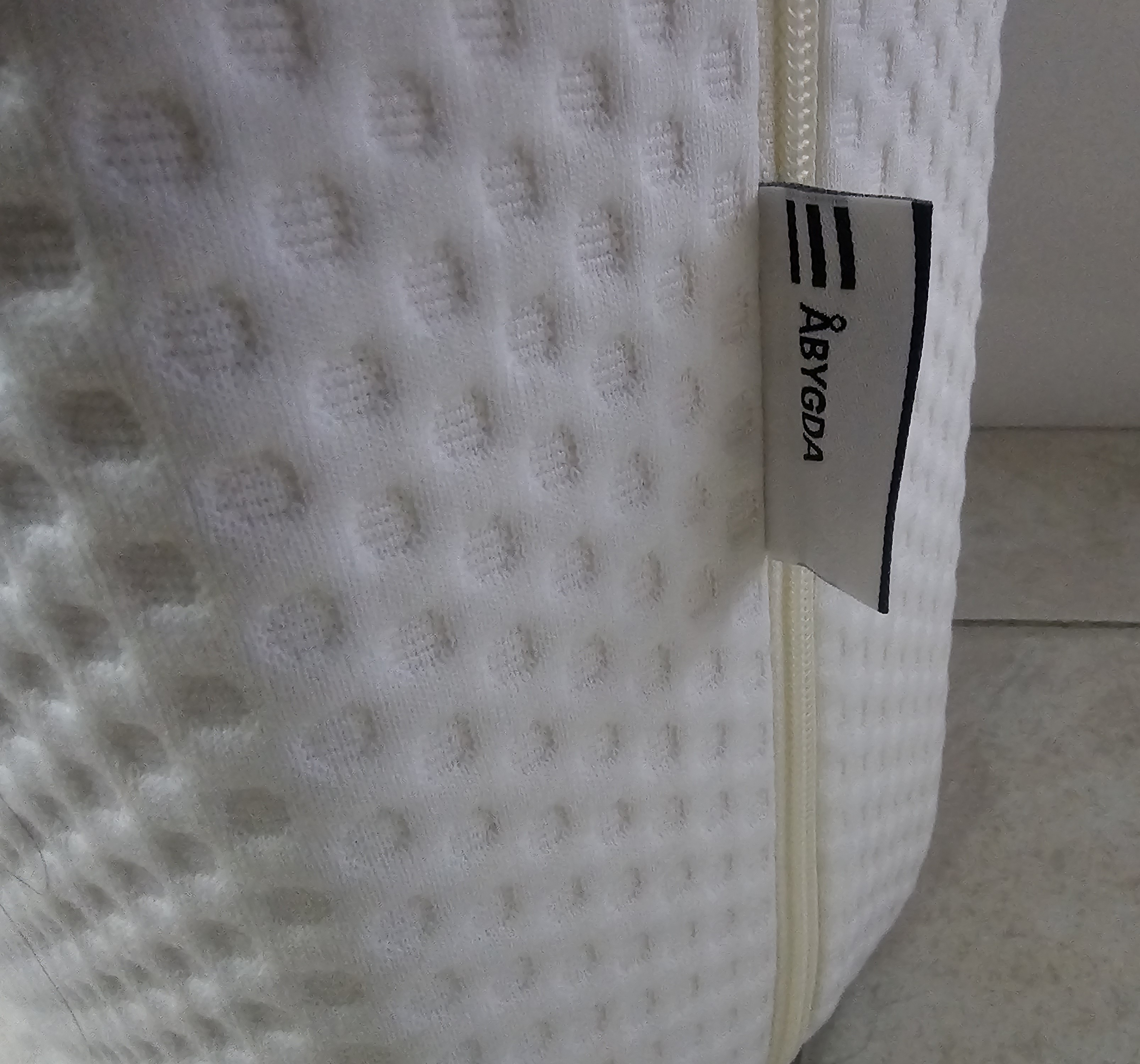 3 months used Ikea Frame and mattress - Image 7