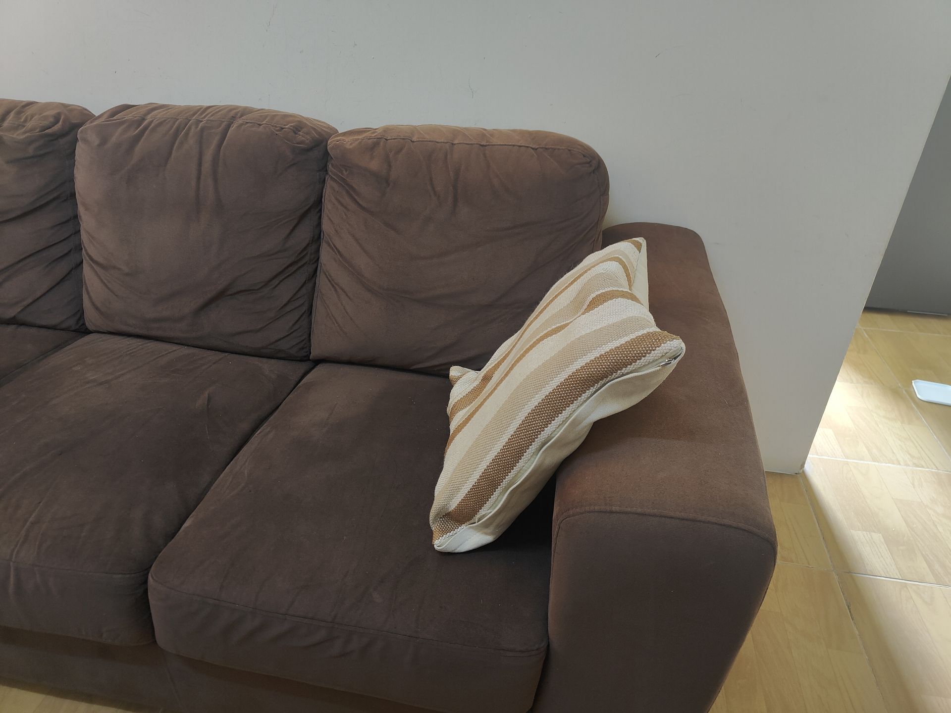 Sofa for sale - Image 3