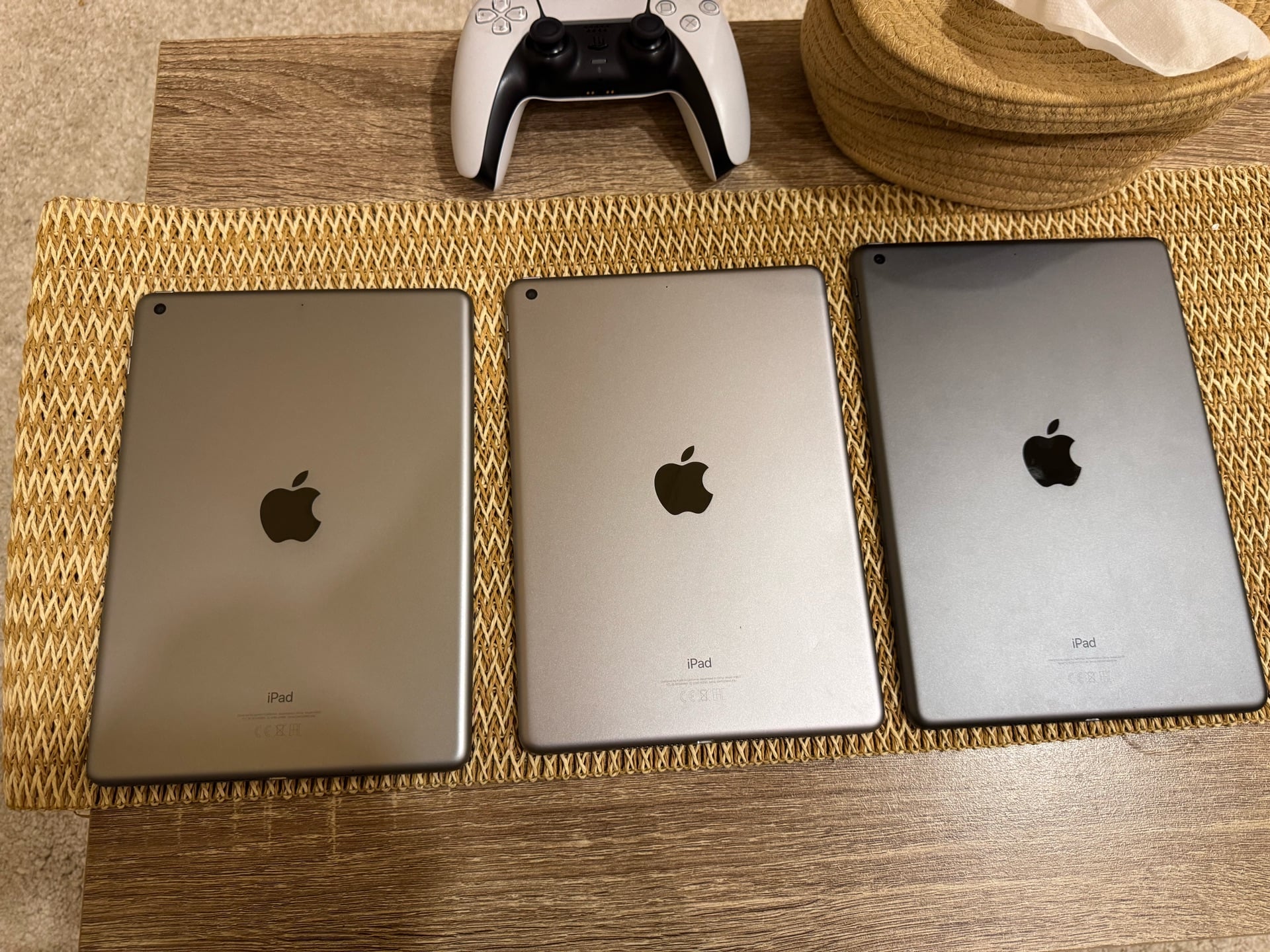 Ipad 6 and ipad 7 used - Image 2