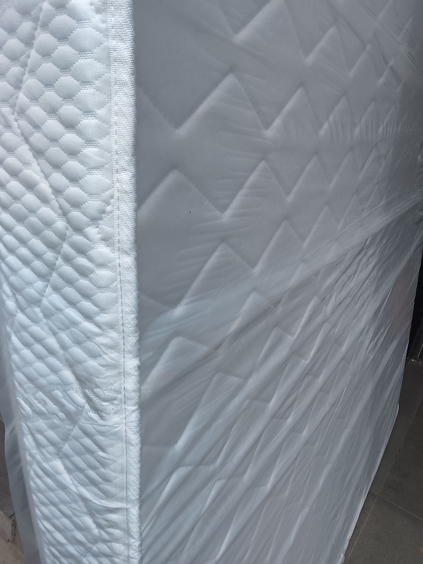Medical mattress & spring mattress & pillow top & super medical mattress  - Image 9