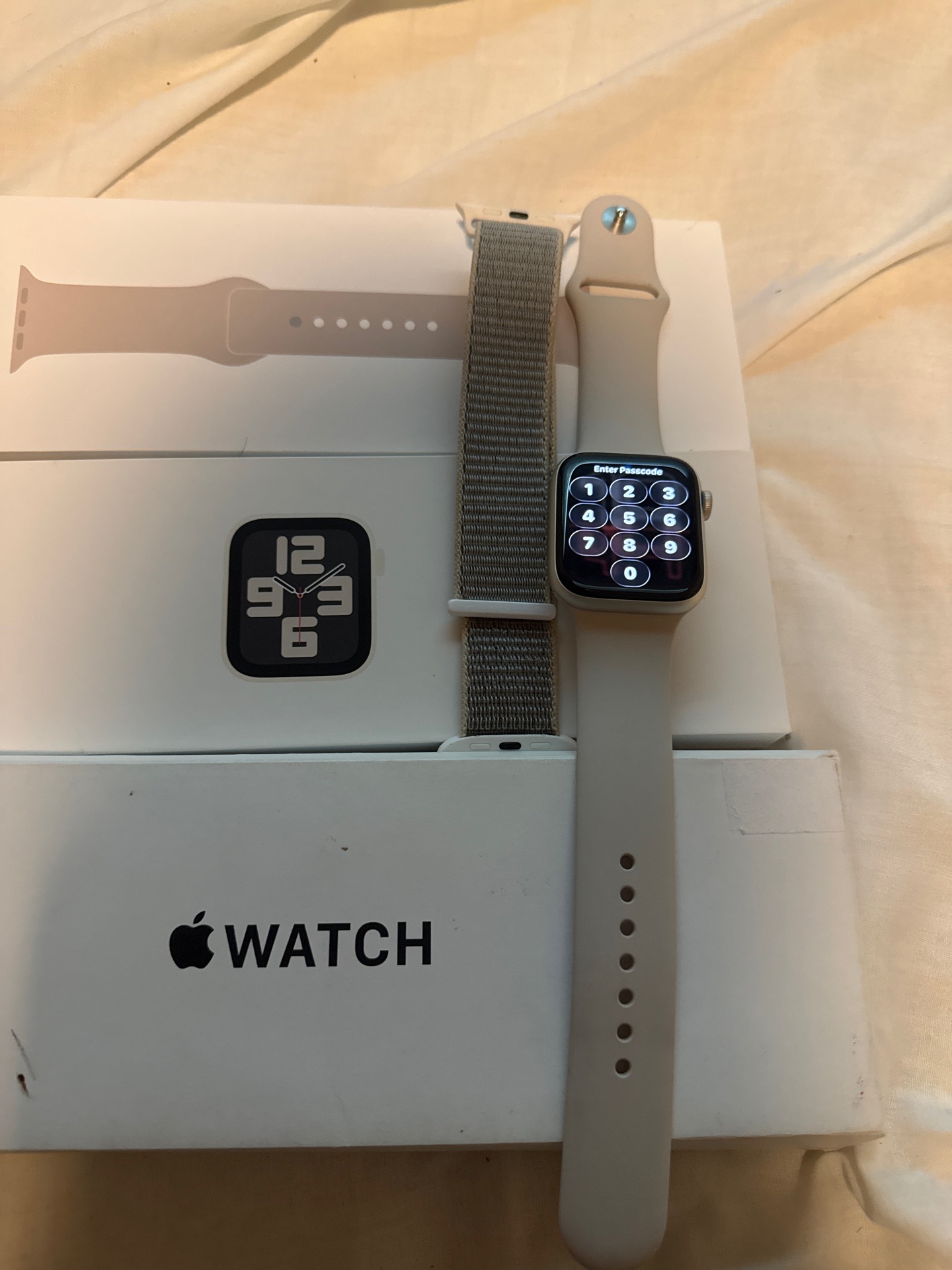 Apple watch SE (2nd generation. 2024 model) - Image 6