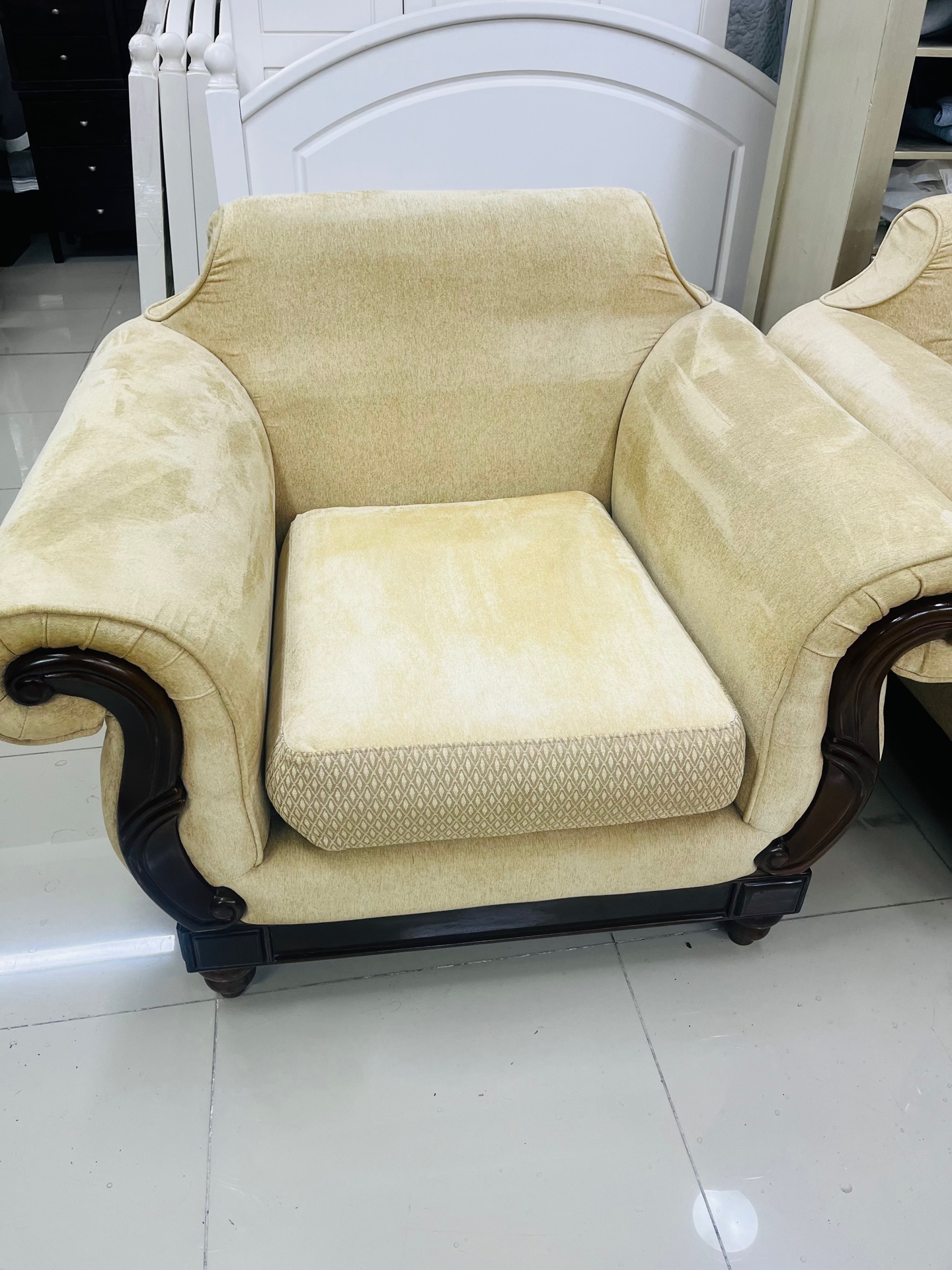 Sofas set for sell  - Image 6