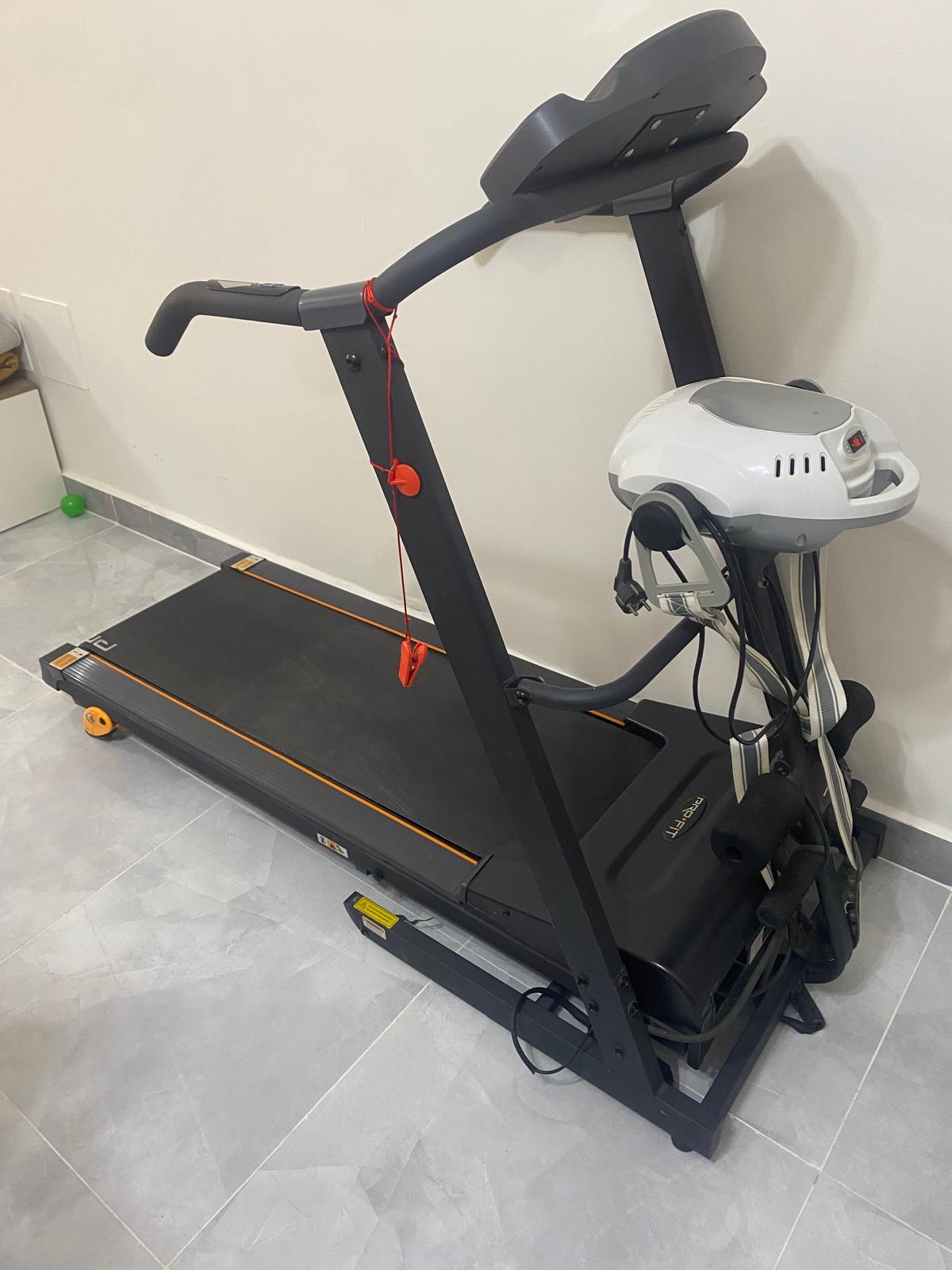 Treadmill for sale  - Image 2