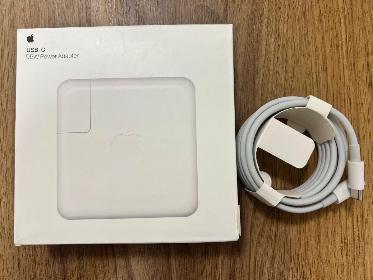 New MacBook Charger 96watt - Image 4