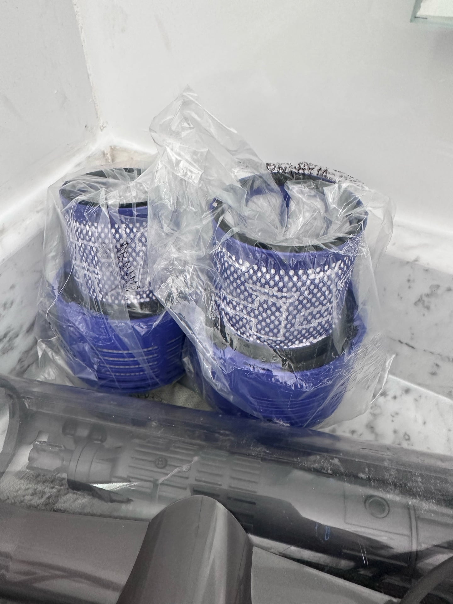 Dyson V10 Absolute accessories bundle - Image 2