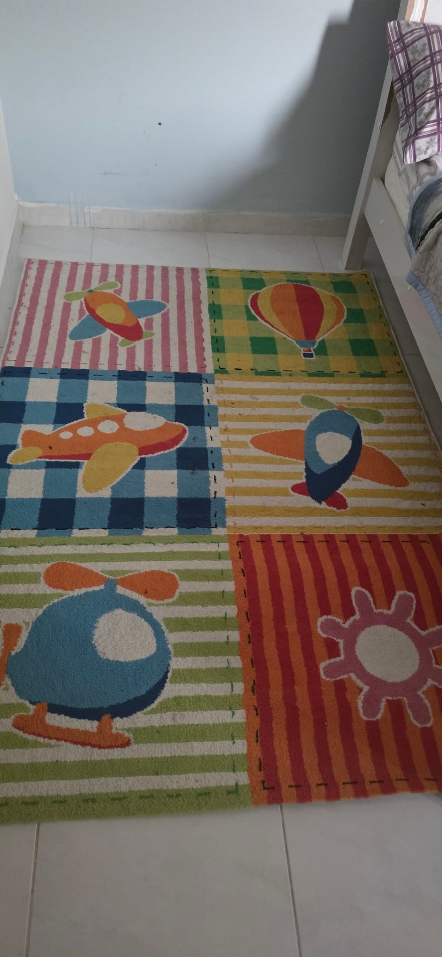 Curtains & Carpets - Image 2