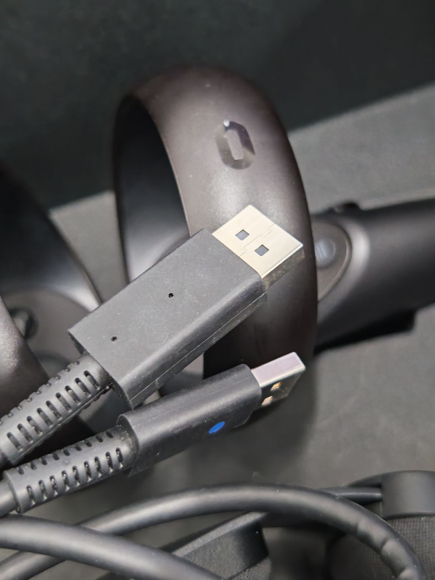 نظارة Oculus Rift S للواقع الافتراضي على الكمبيوتر - Image 8
