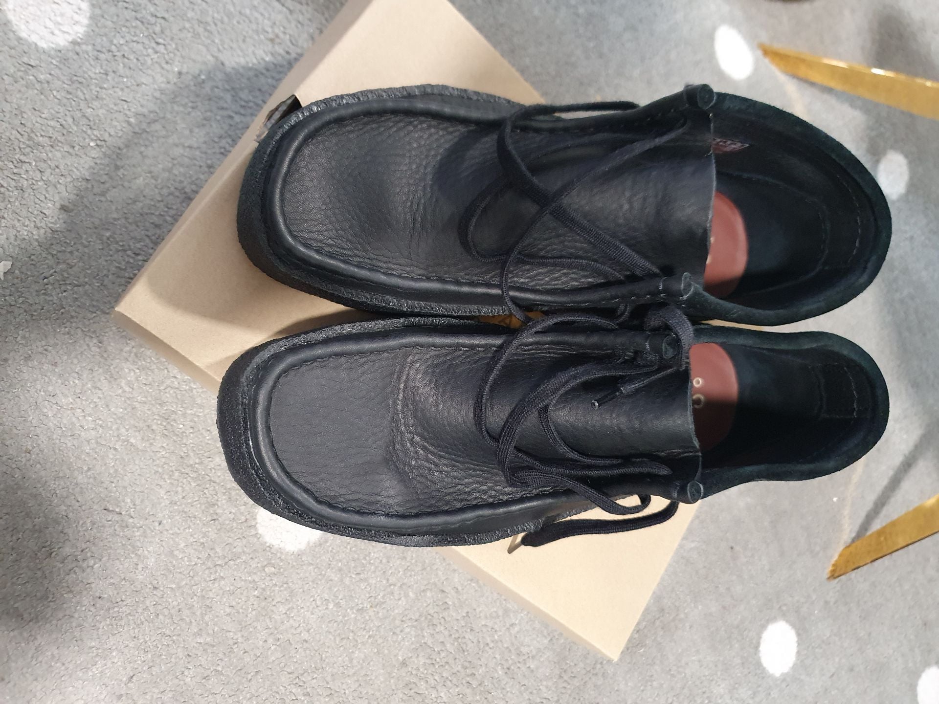 Black Shoes - Image 3