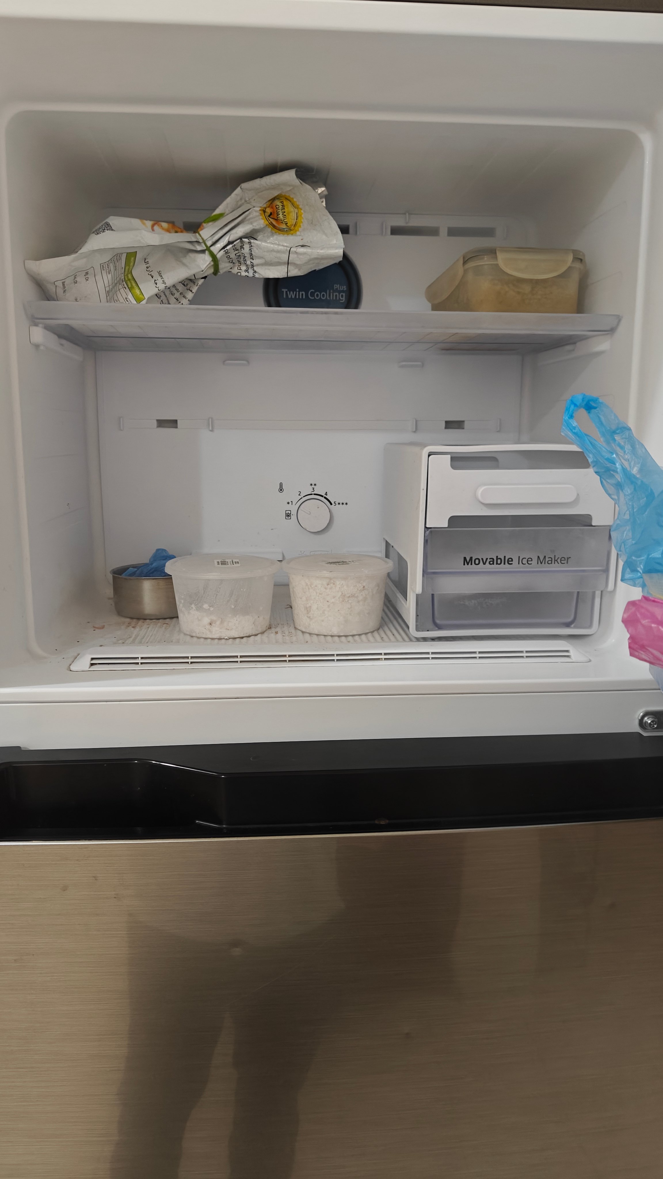 Samsung refrigerator for sale - Image 1