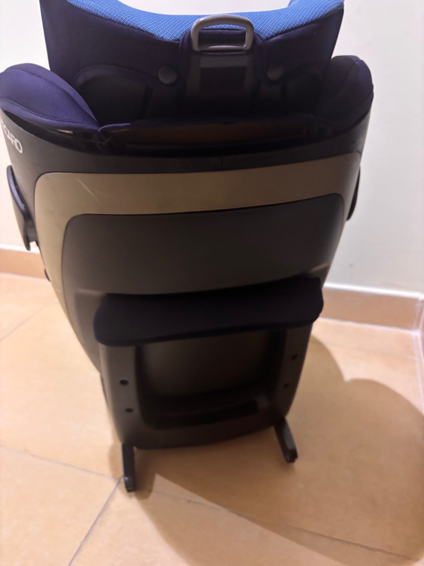Car seat  - Image 3