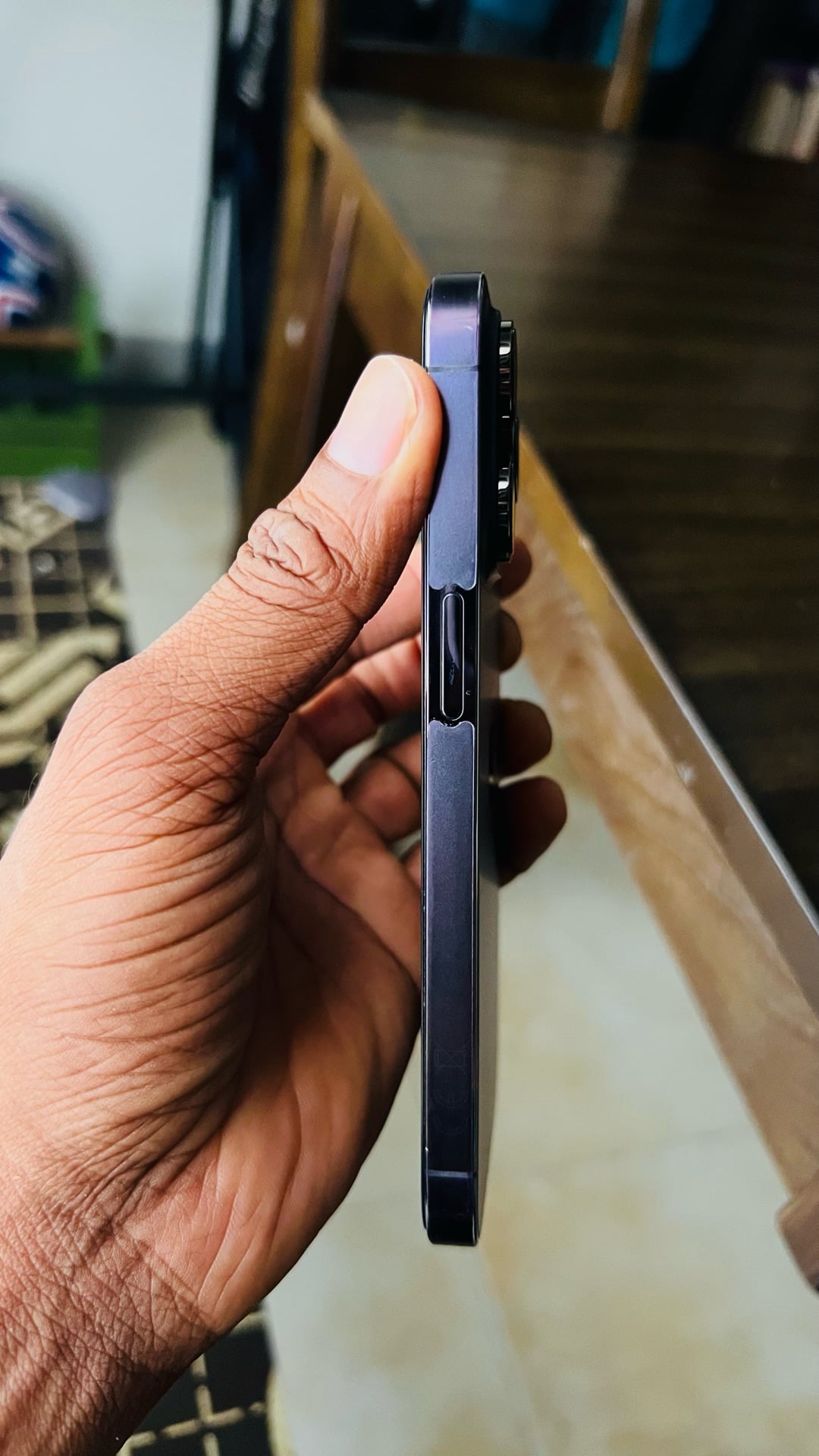 iPhone 14 pro 1TB - Image 2
