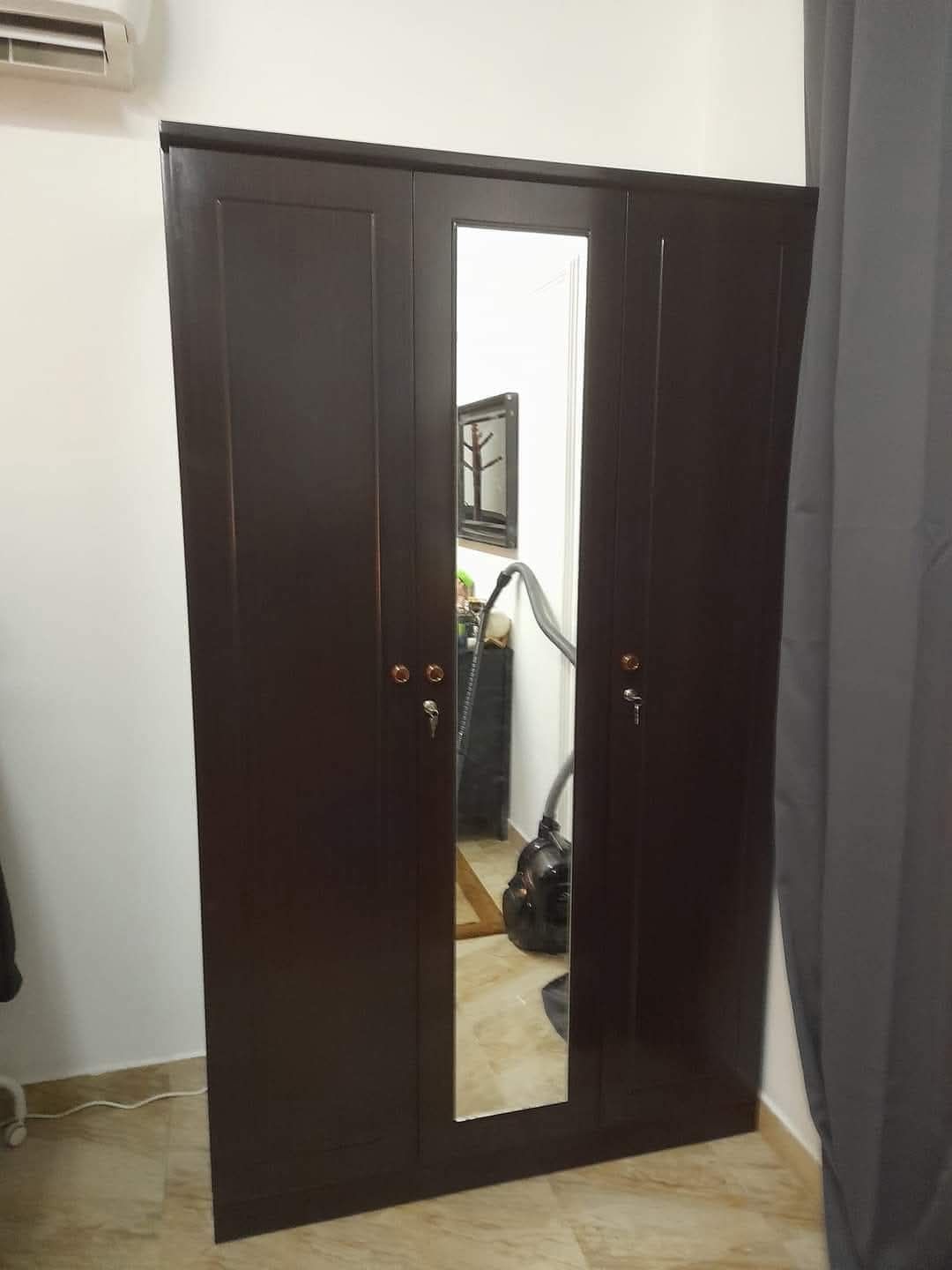 New wardrobe & cupboard - Image 7
