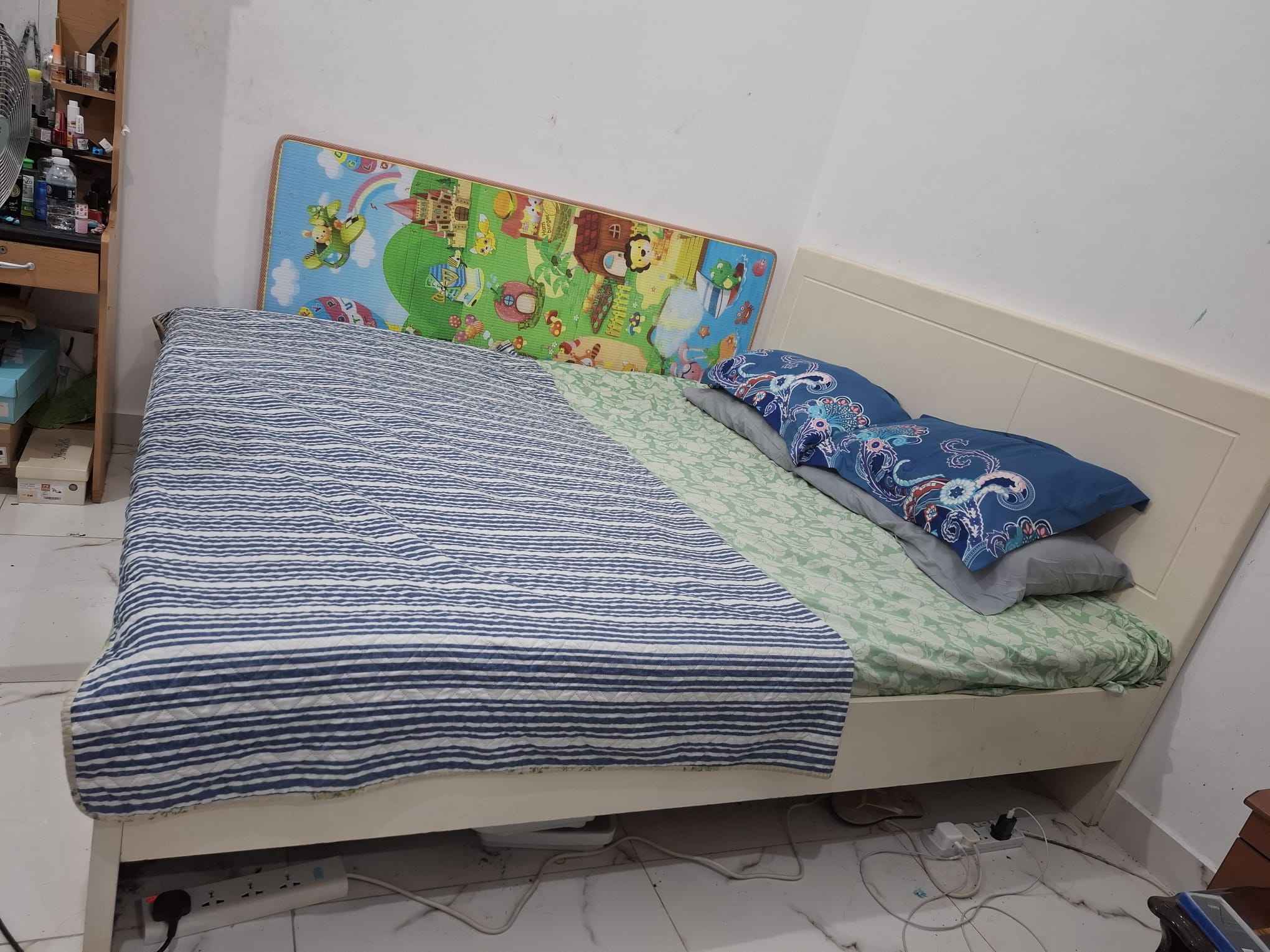 King size bed for sale - Image 3