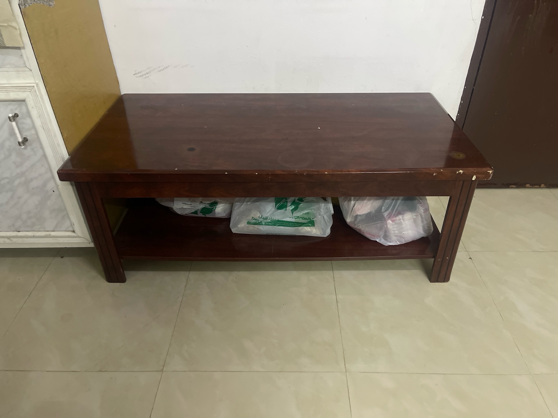 Table for sale  - Image 4