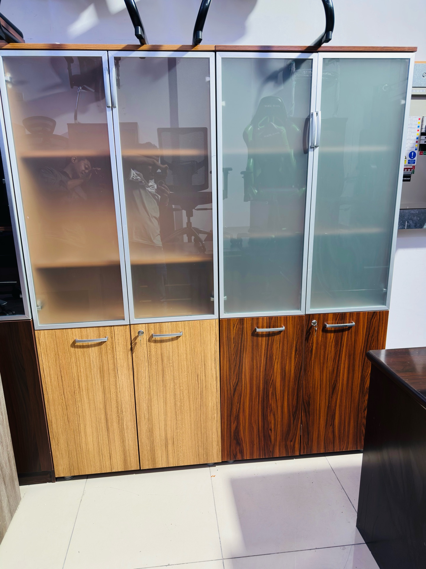 Used Office Furniture For Selling 33087737 - Image 8