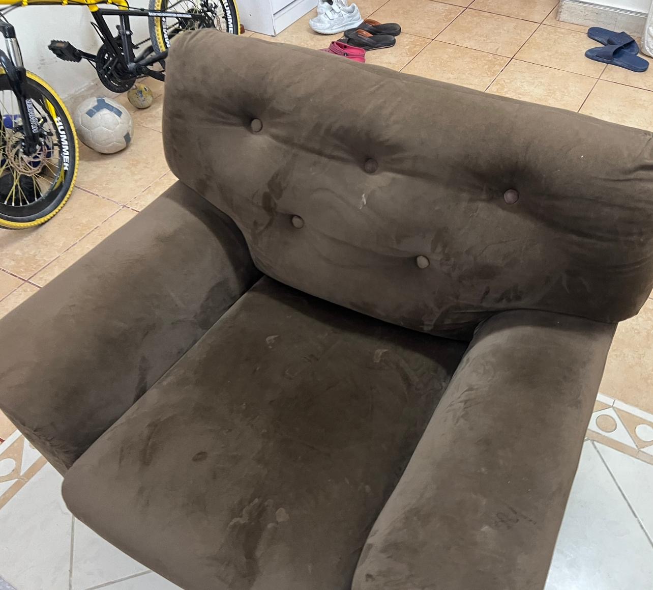 Sofa New - 3 seater + 1 seater + 1 seater - Image 4