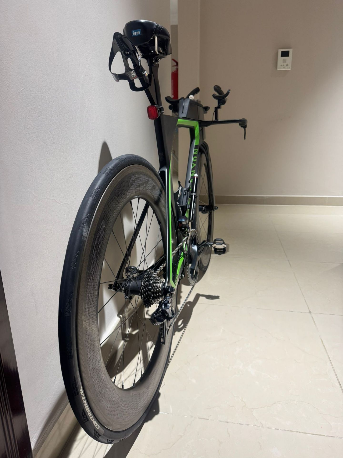 Canyon Speedmax CF SLX 9.0 SL Dura-Ace Di2 TT - Image 4