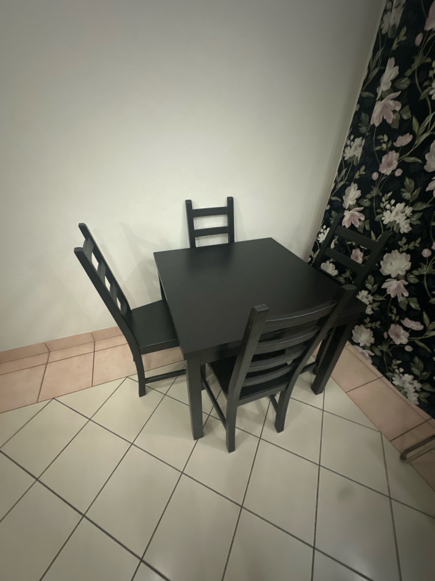 Dining Table  - Image 2