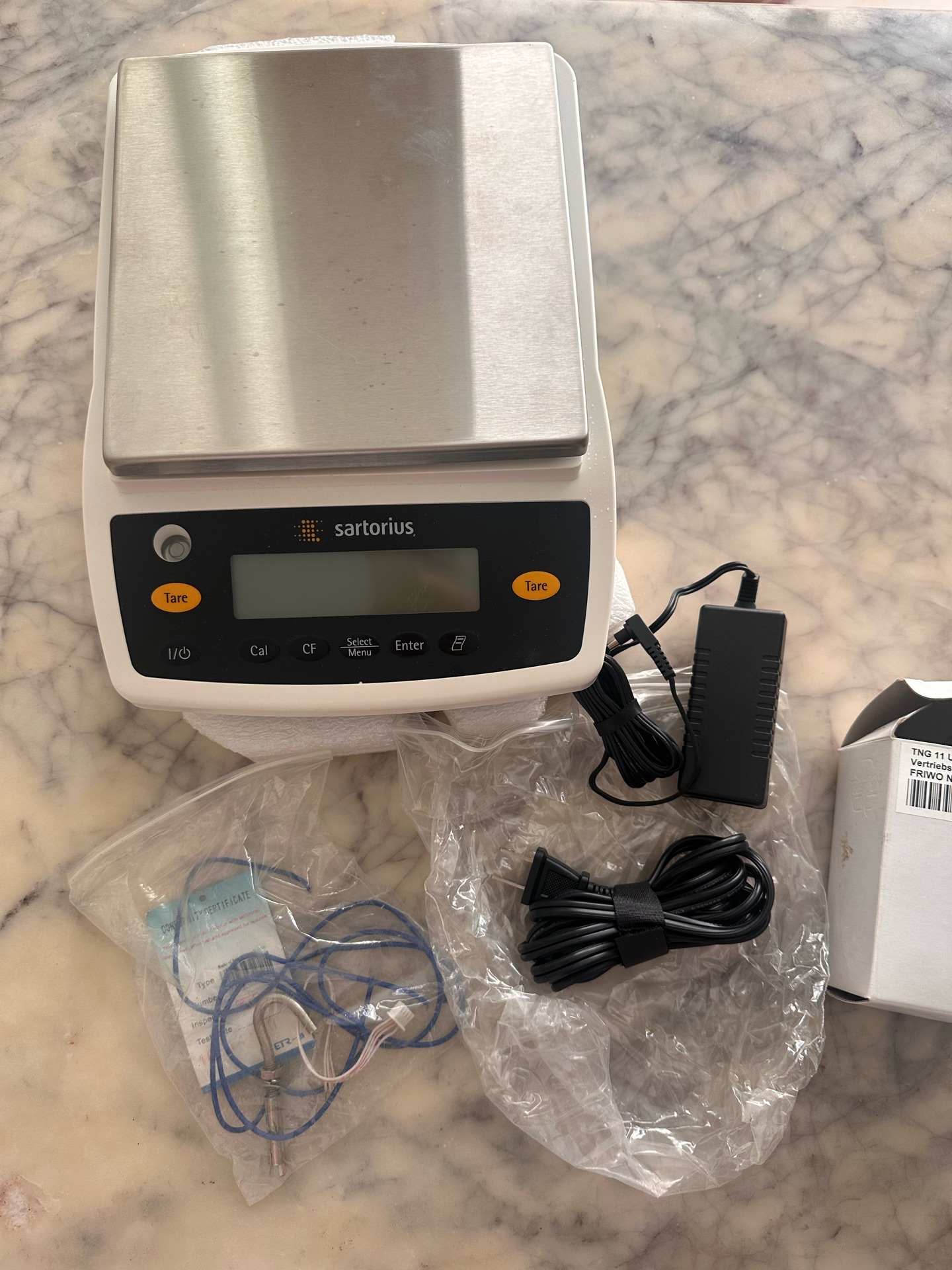 Weight - Weighting Scale - Medical Scale - Machine - Image 7