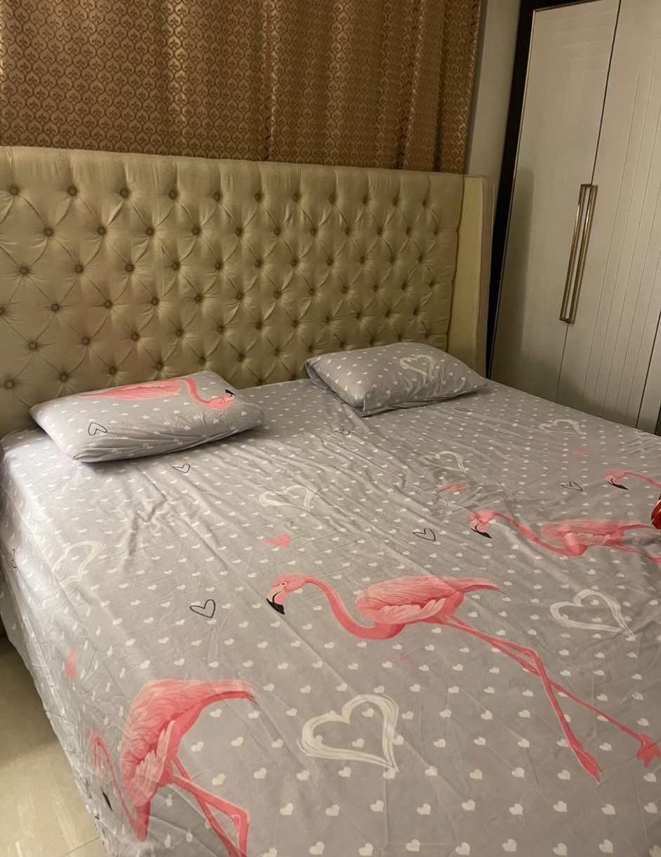Home Centre Bed Set - Super King - Image 1