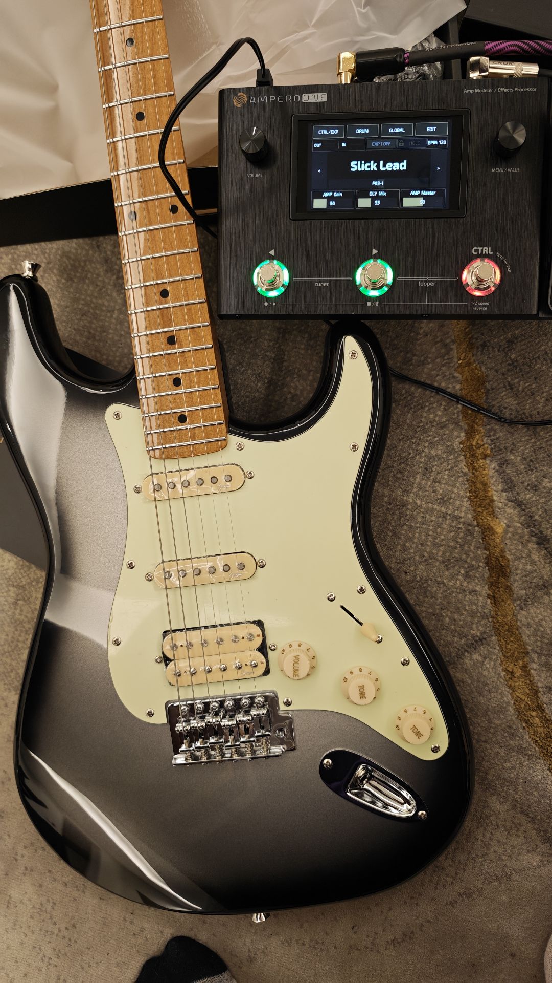 Guitar and Effects Pedal - Image 6